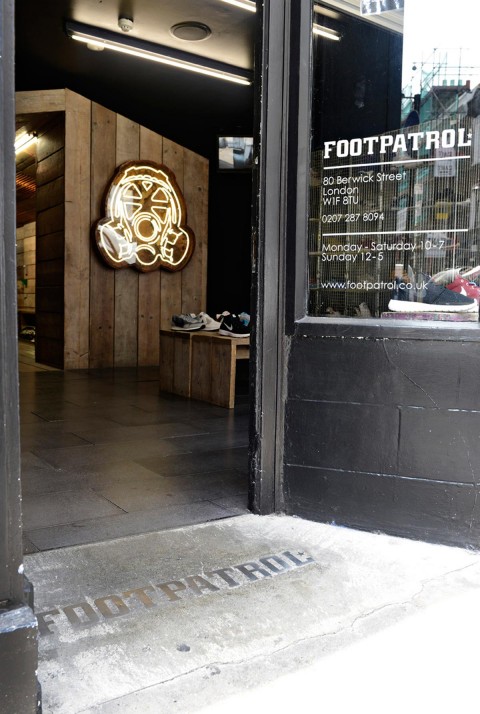 Studio Oscar - FOOT PATROL