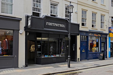 Studio Oscar - FOOT PATROL